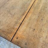 Farm table