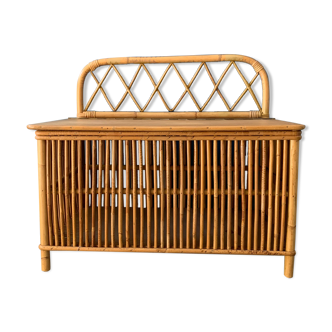 Vintage rattan box