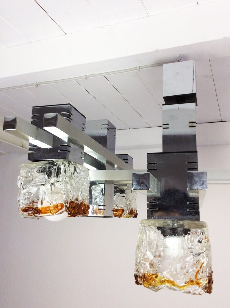 1970's cubic chandelier in chromed metal designed by Maison Sciolari for Mazzega