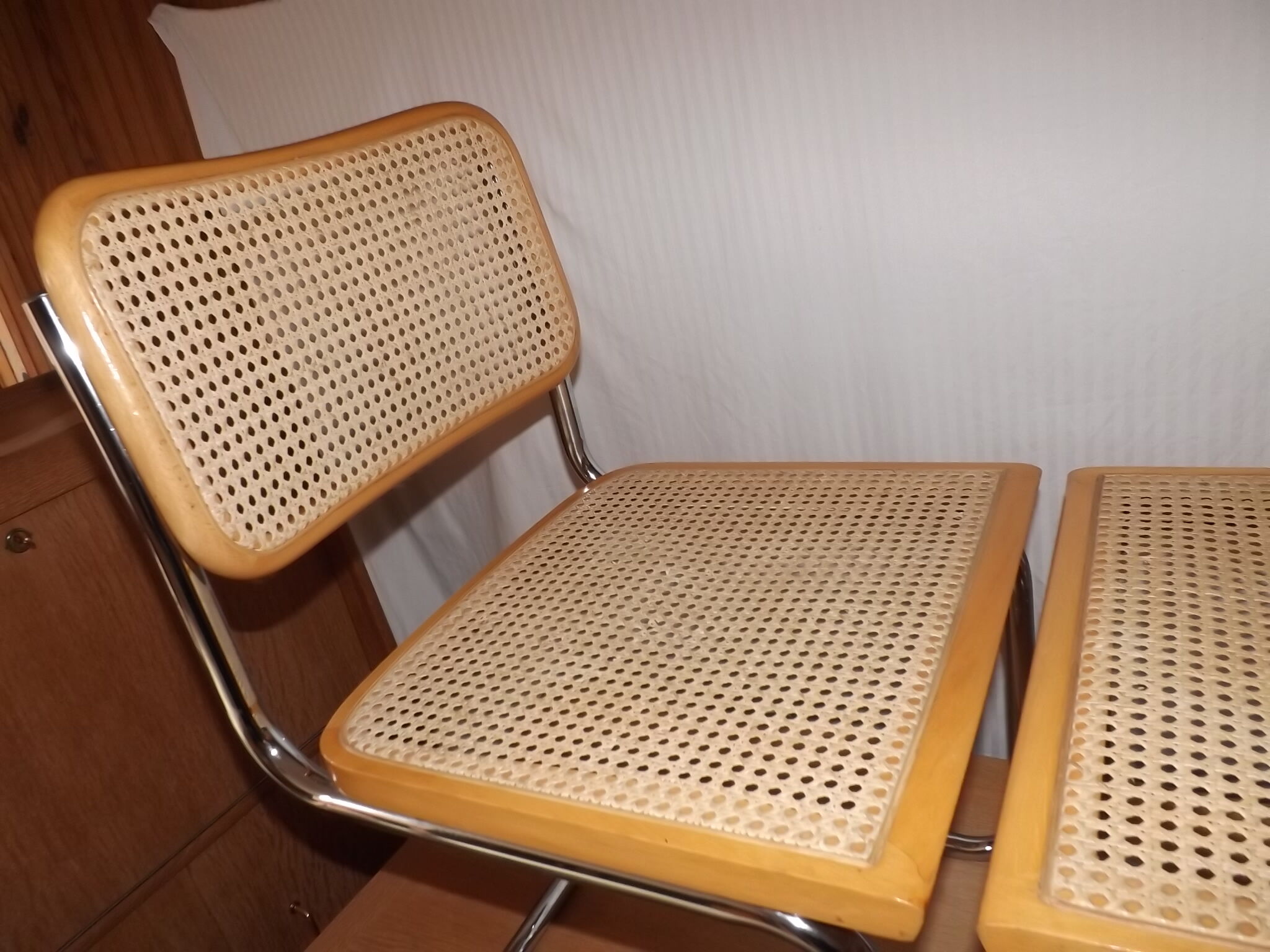 2 chaises Marcel Breuer édition italienne B32