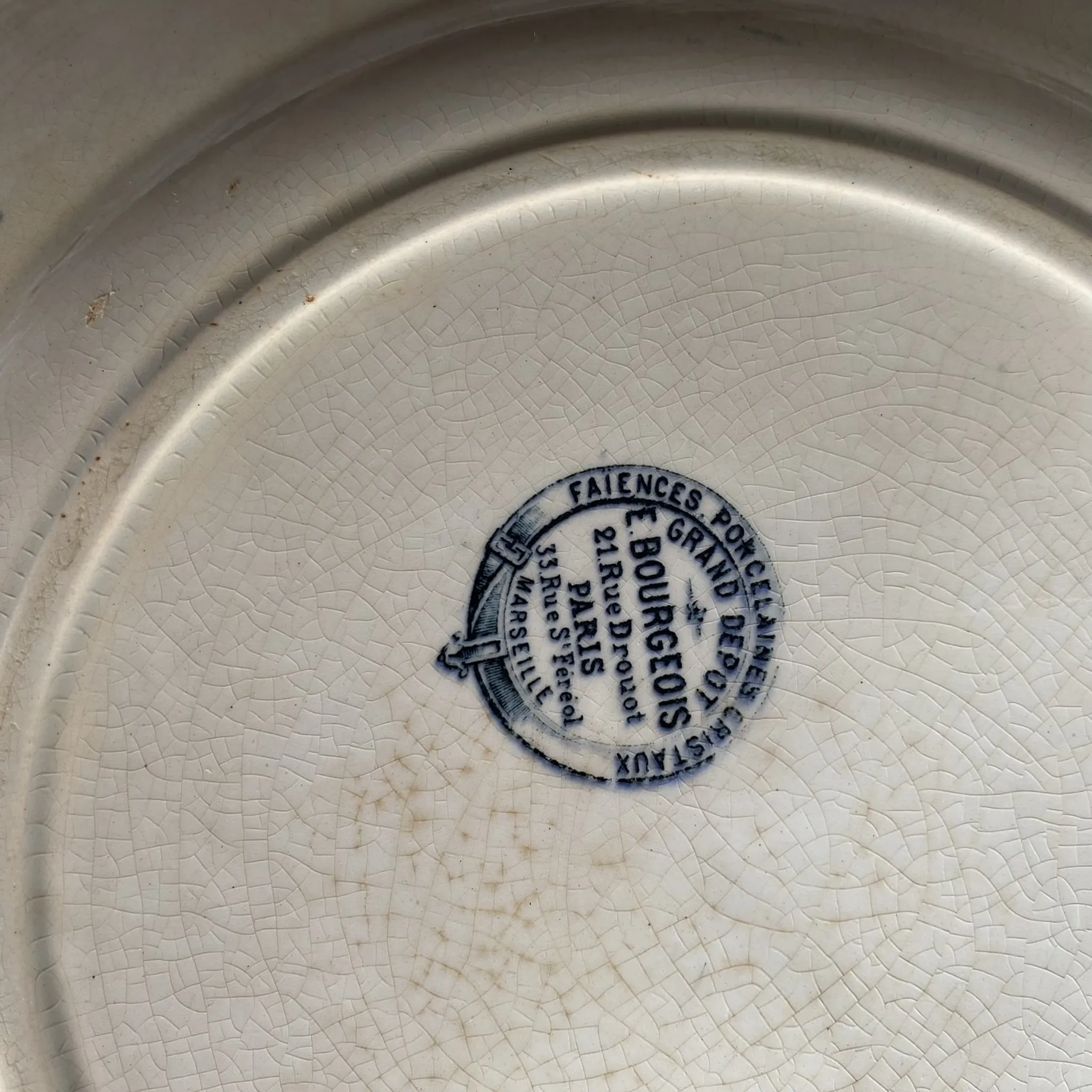 Round ironstone dishes E. Bourgeois Large deposit decorated with violets