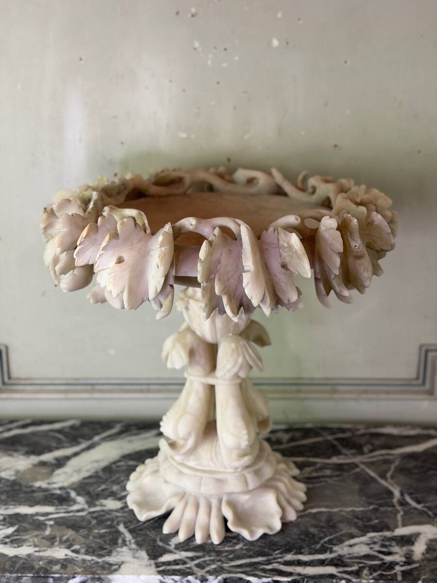 Large alabaster bowl Italy around 1900