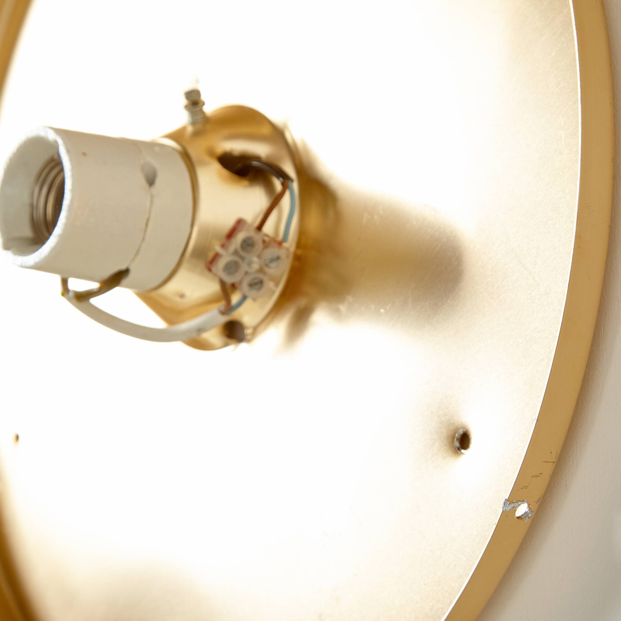 Applique murale en métal