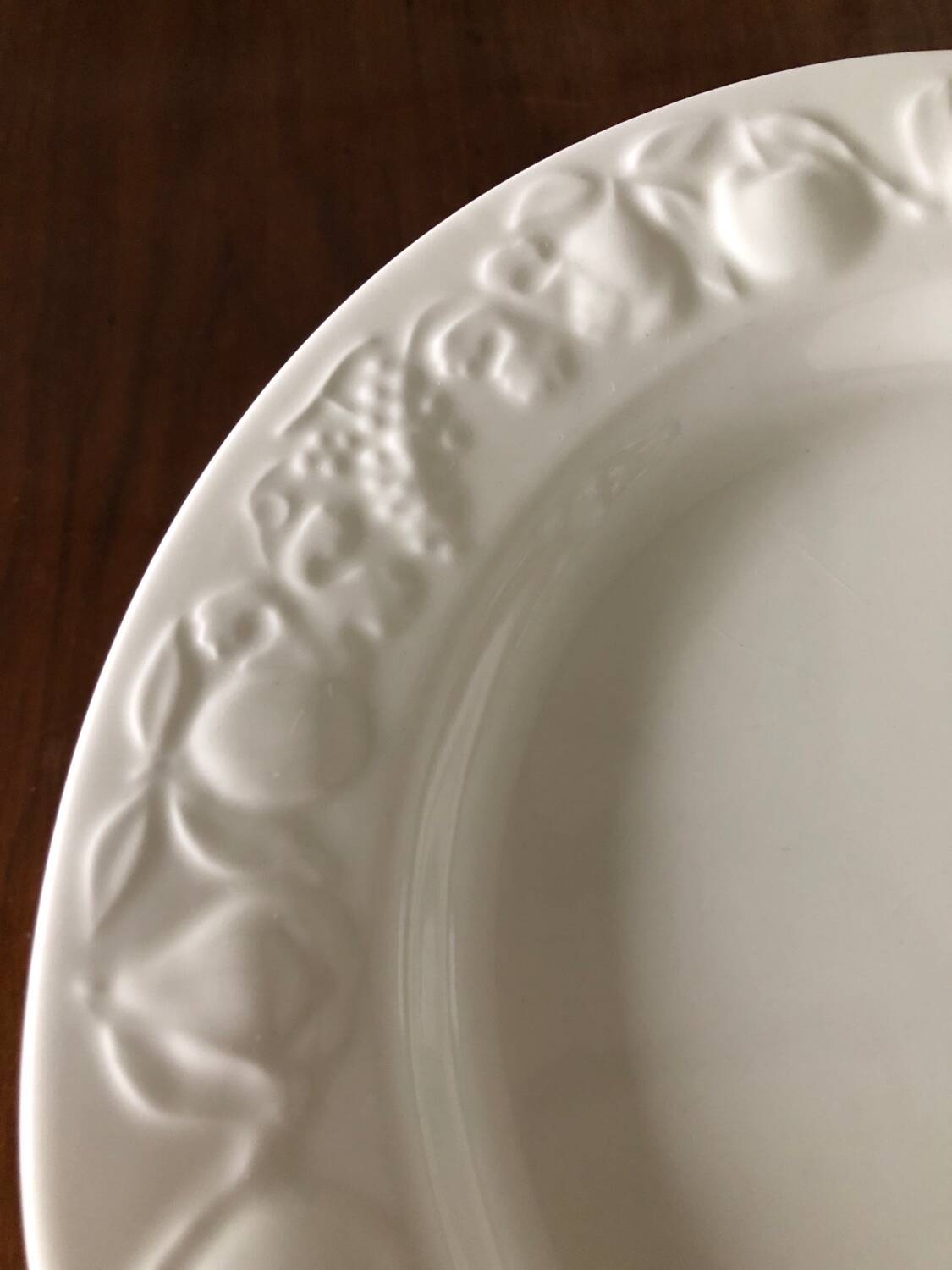 8 white porcelain plates Quadrifoglio Italy