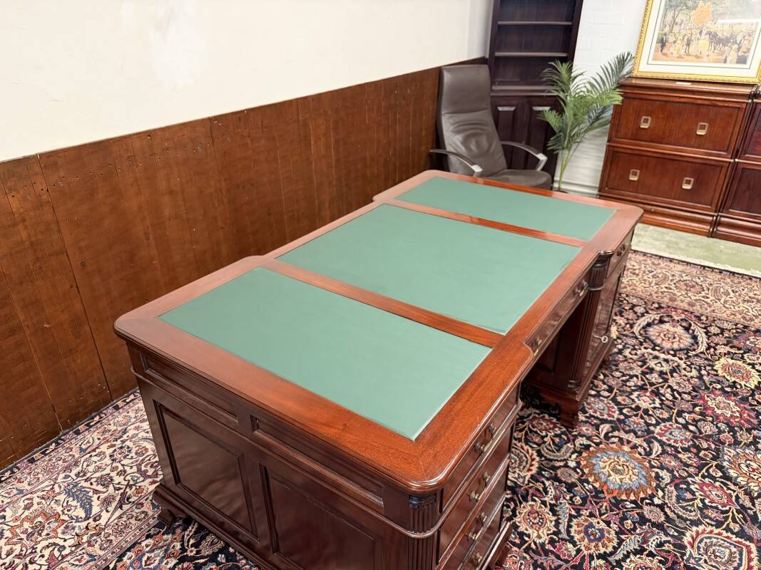 Classic English desk with green leather