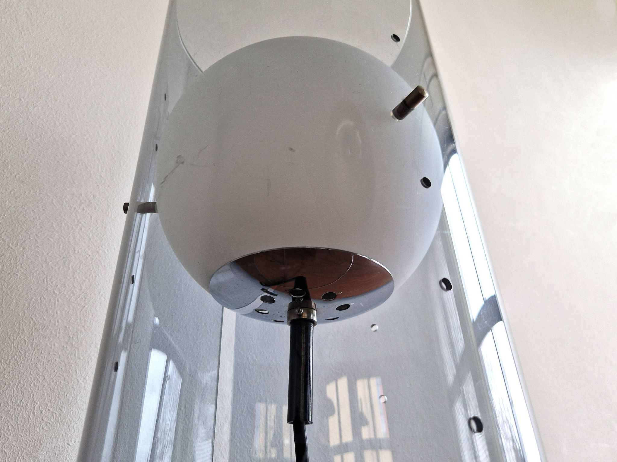 Model D-2045 Cylindrical table lamp with globe for Raak Amsterdam, The Netherlands 1960's