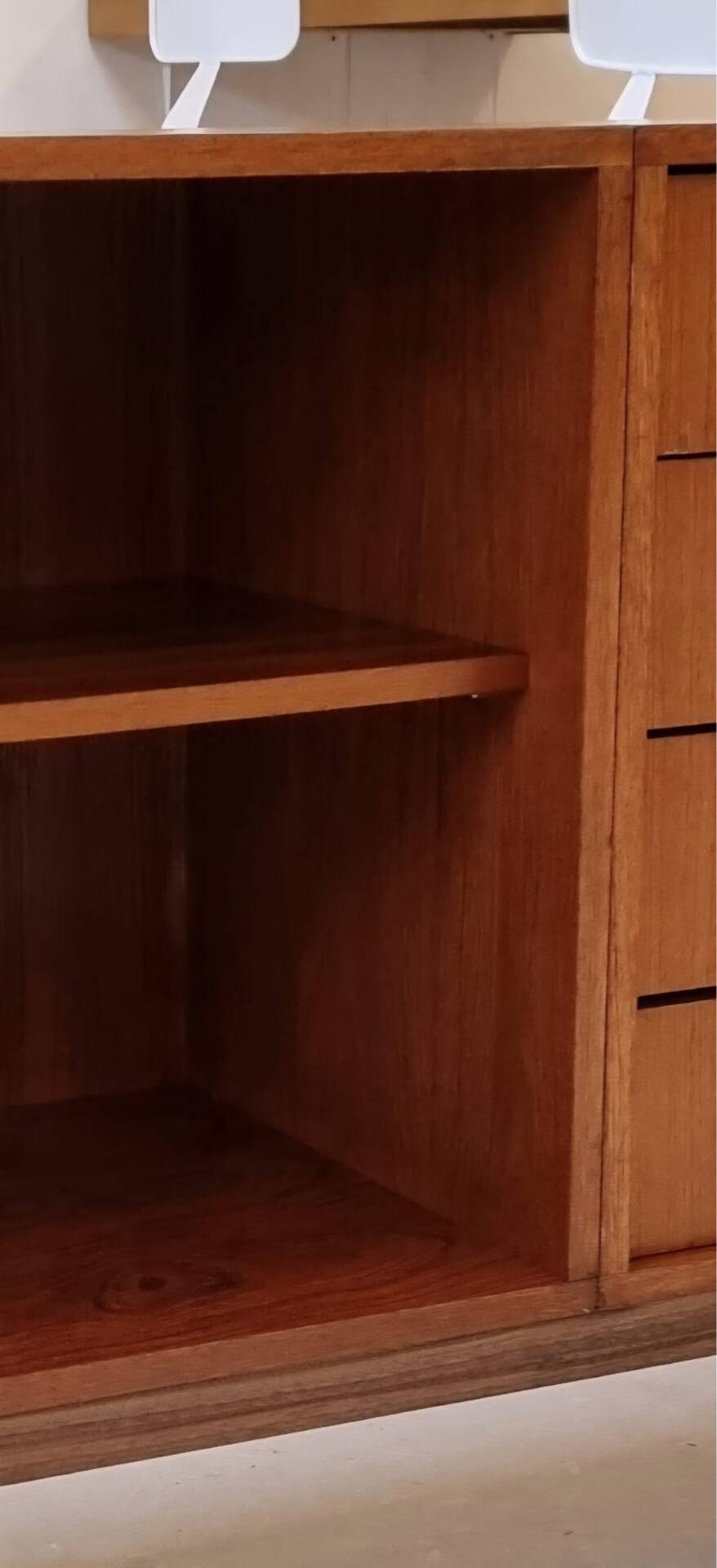 Buffet du milieu du siècle