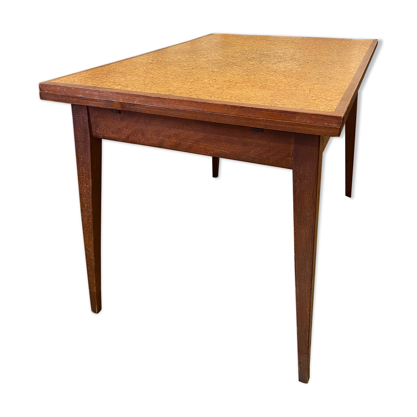 Extendable Scandinavian style dining table