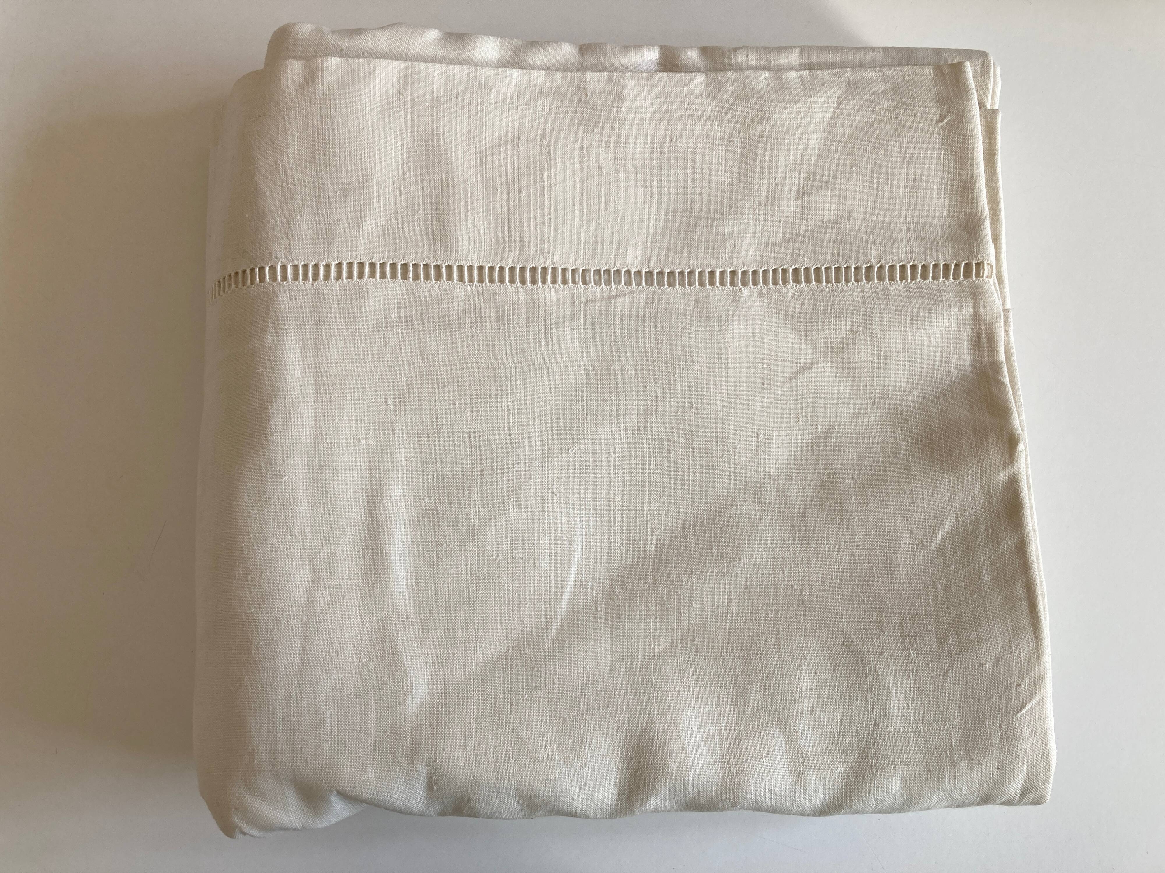 Reserve sheet in linen thread canvas Le Bon Marché 1960 to days