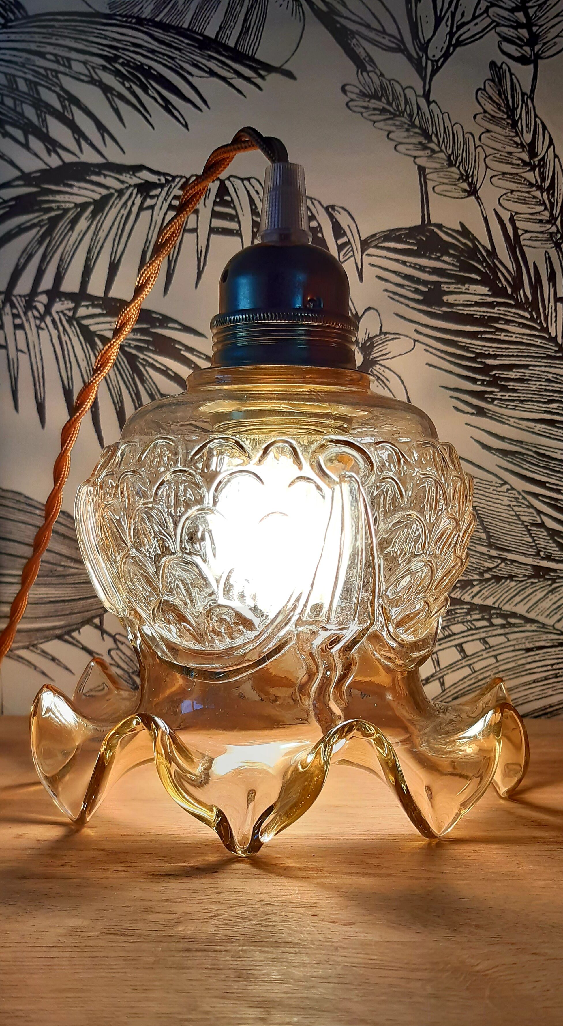 Vintage hand lamp