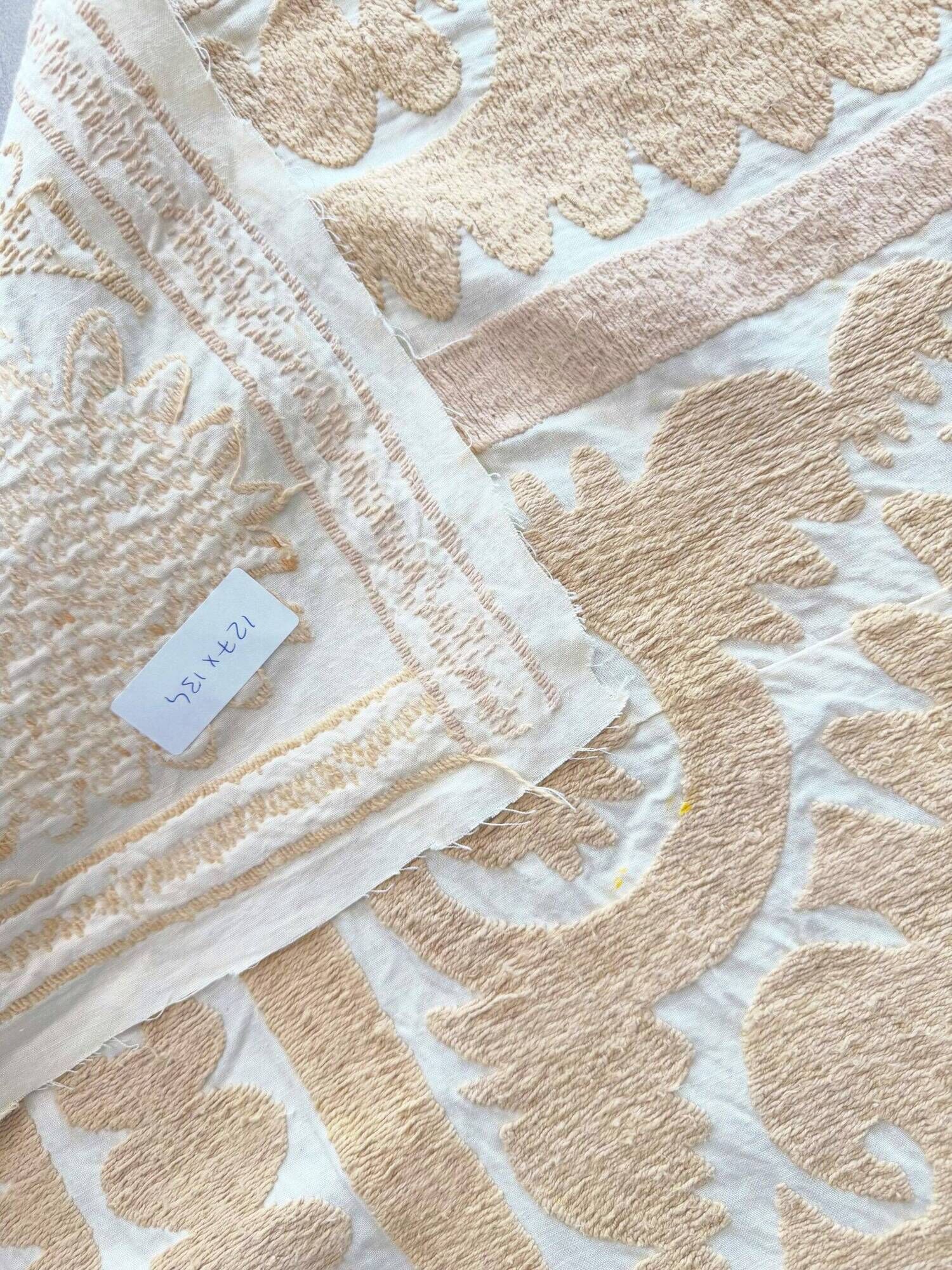 Vintage hand-embroidered tablecloth 127x134 cm