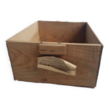 Caisse bois laiterie Charentes