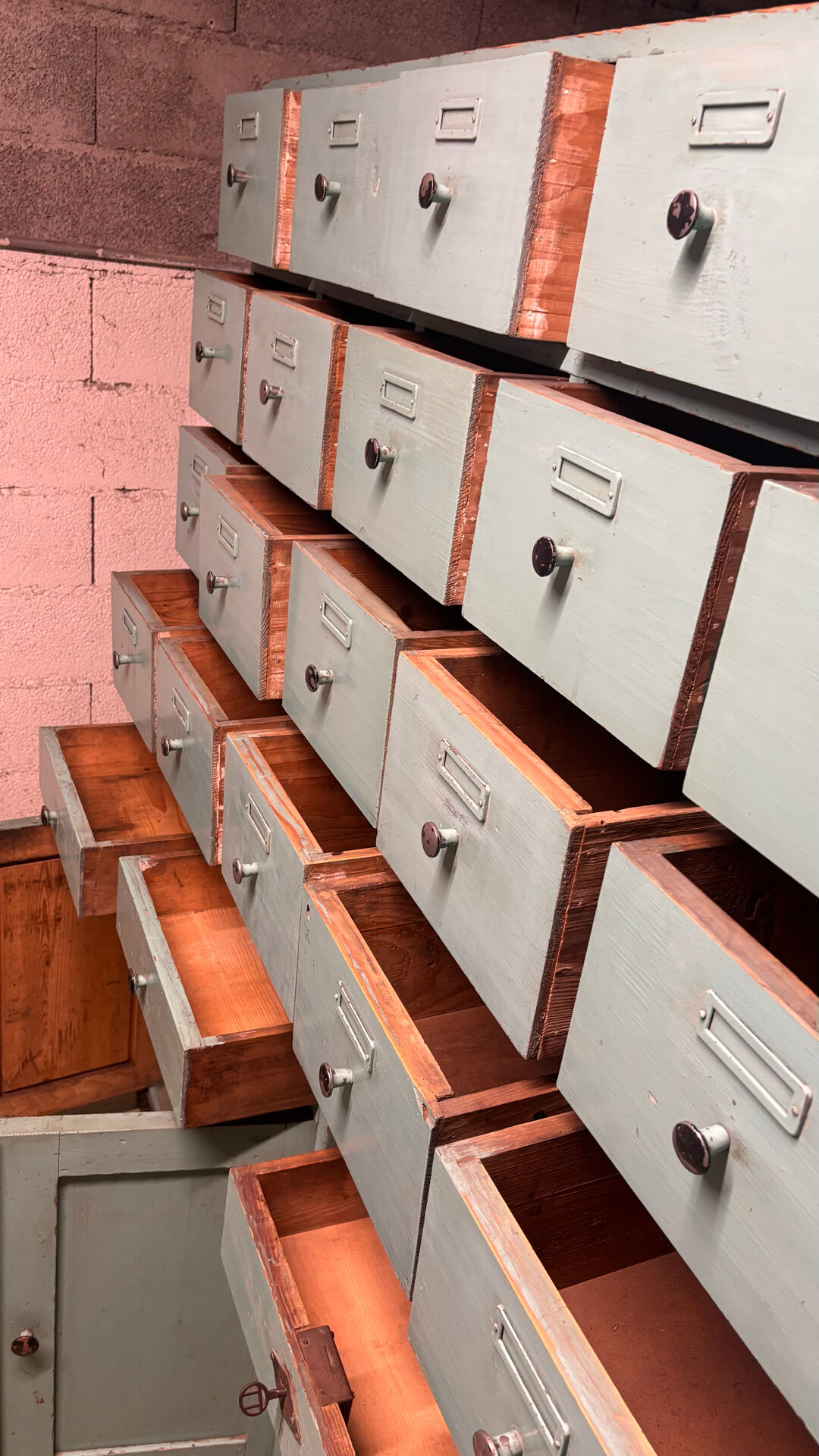 Workshop furniture