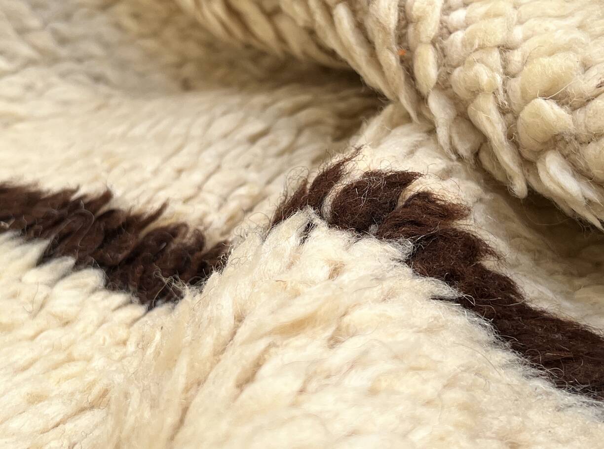 Vintage Berber rug 100% virgin wool