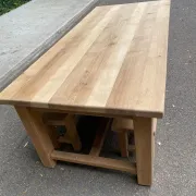 Table à manger de ferme décapée en chêne massif brut 1970 - 210cm