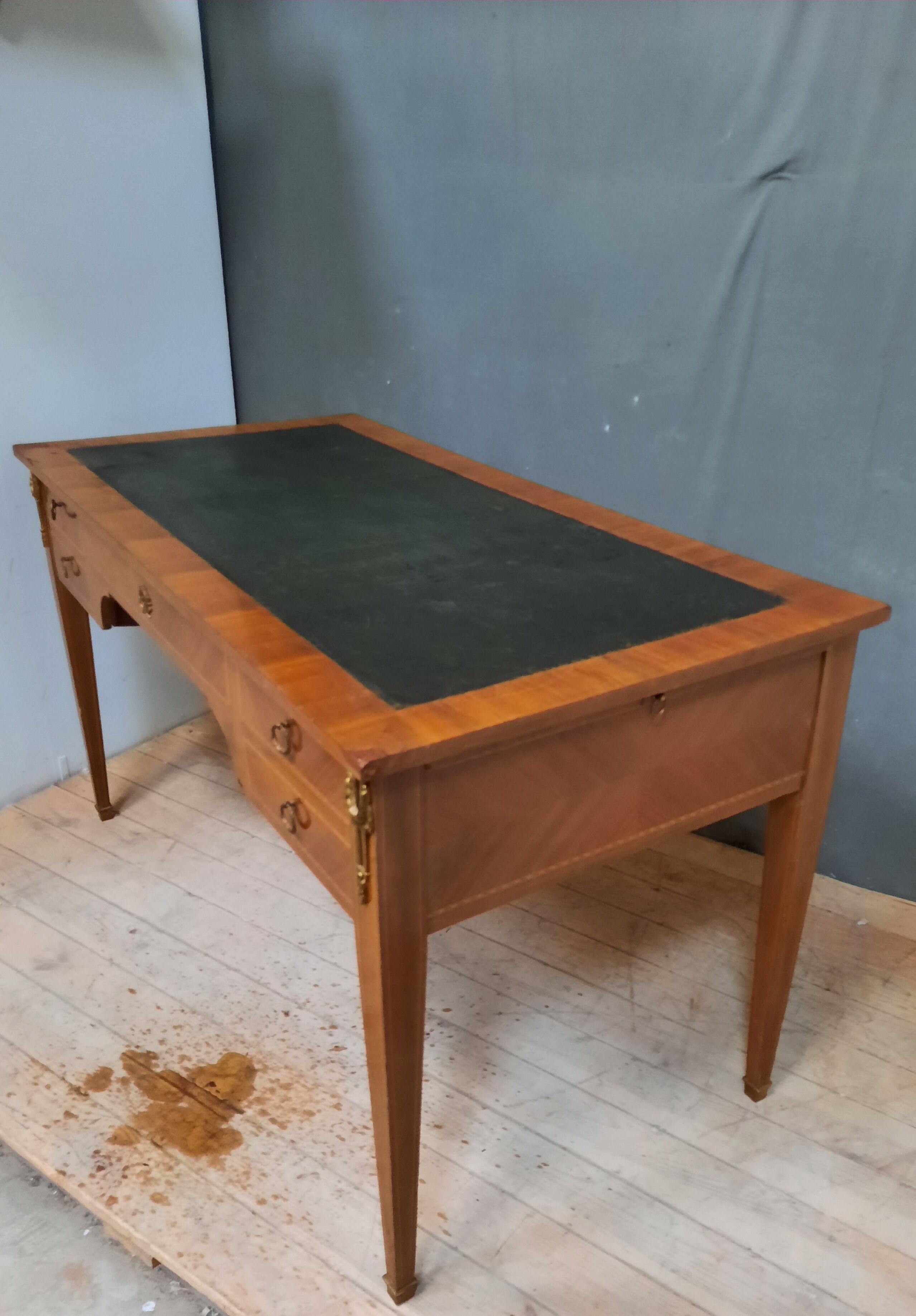 Desk flat fine nineteenth louis XVI style