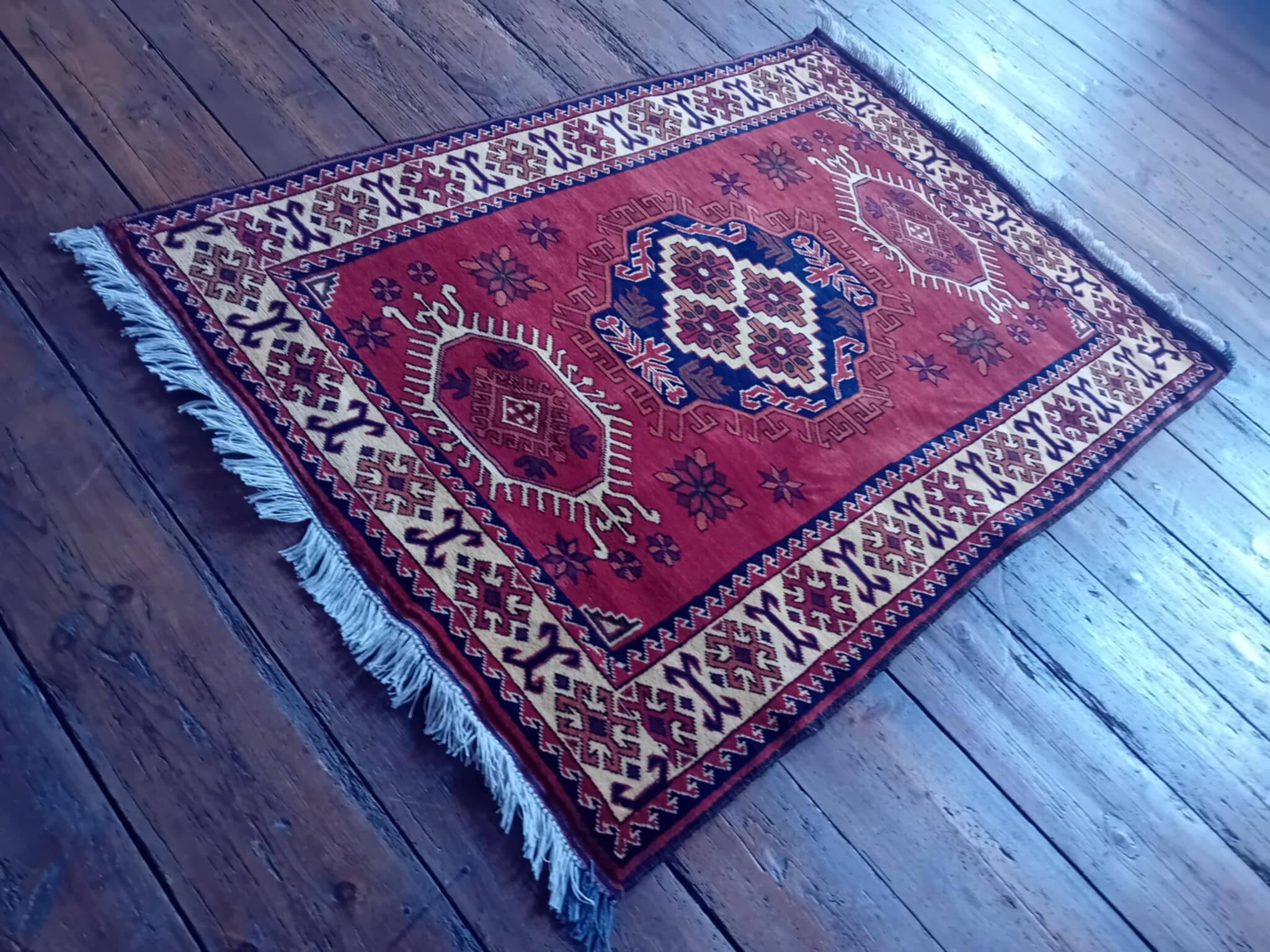 Handmade Afghan Karghai rug 146x105cm