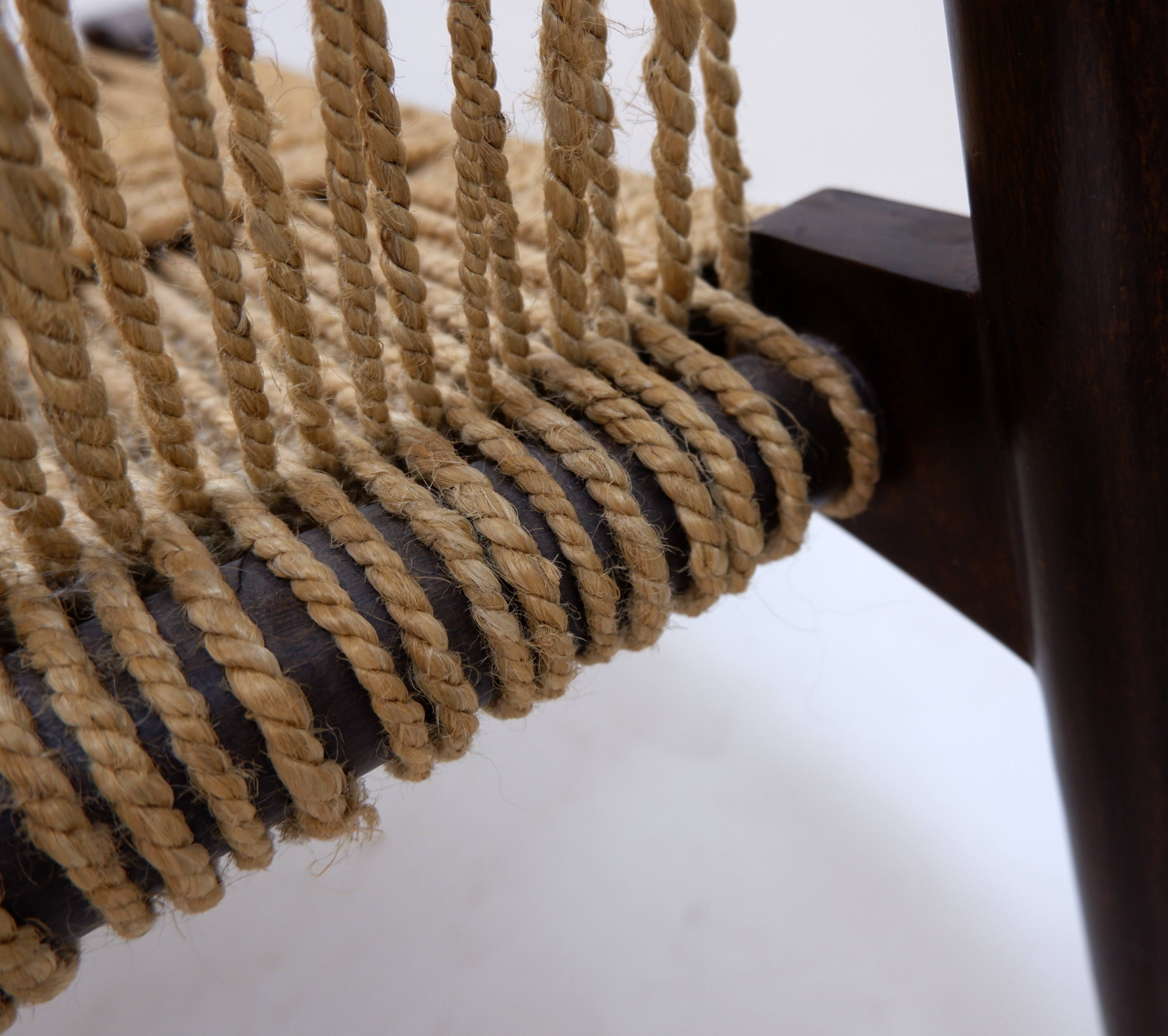 Pair of lounge chairs in woven jute rope and solid wood