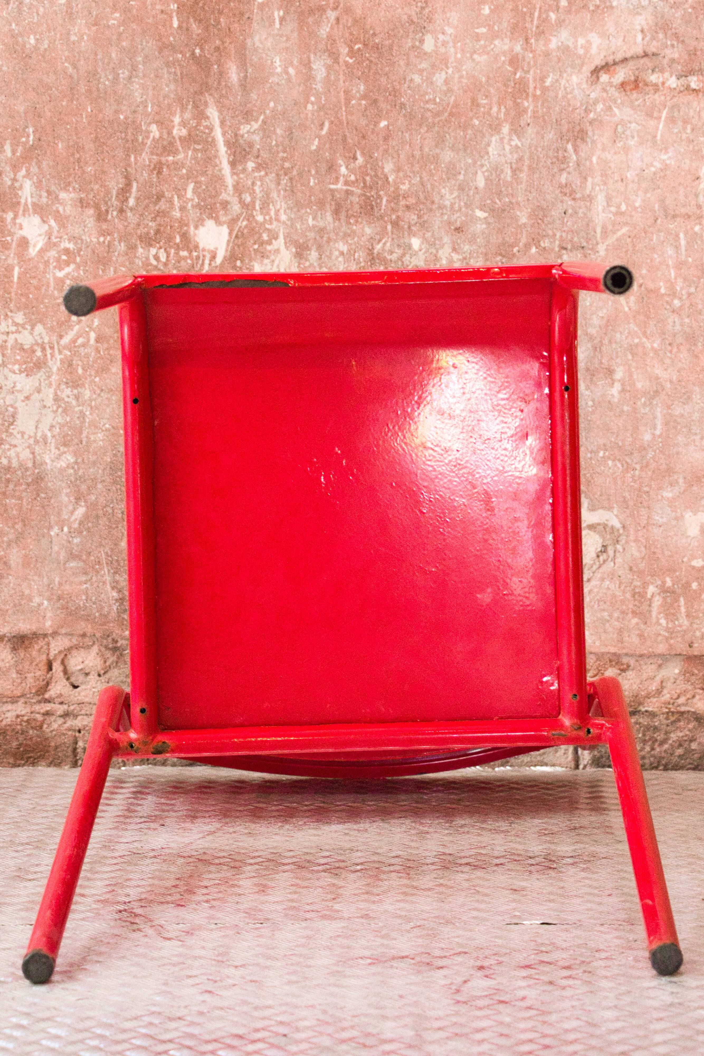 Set of 6 vintage metal chairs