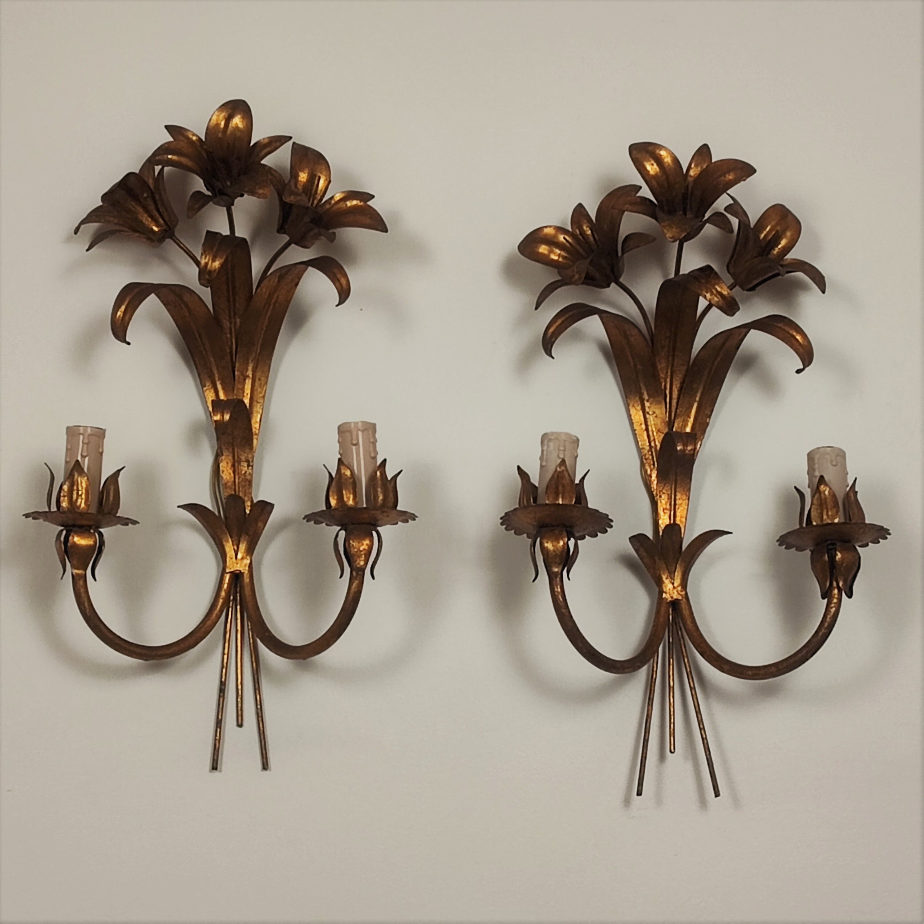 Vintage Italian wall lamps