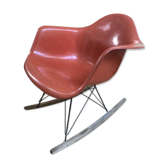 Rocking-chair RAR par Charles & Ray Eames