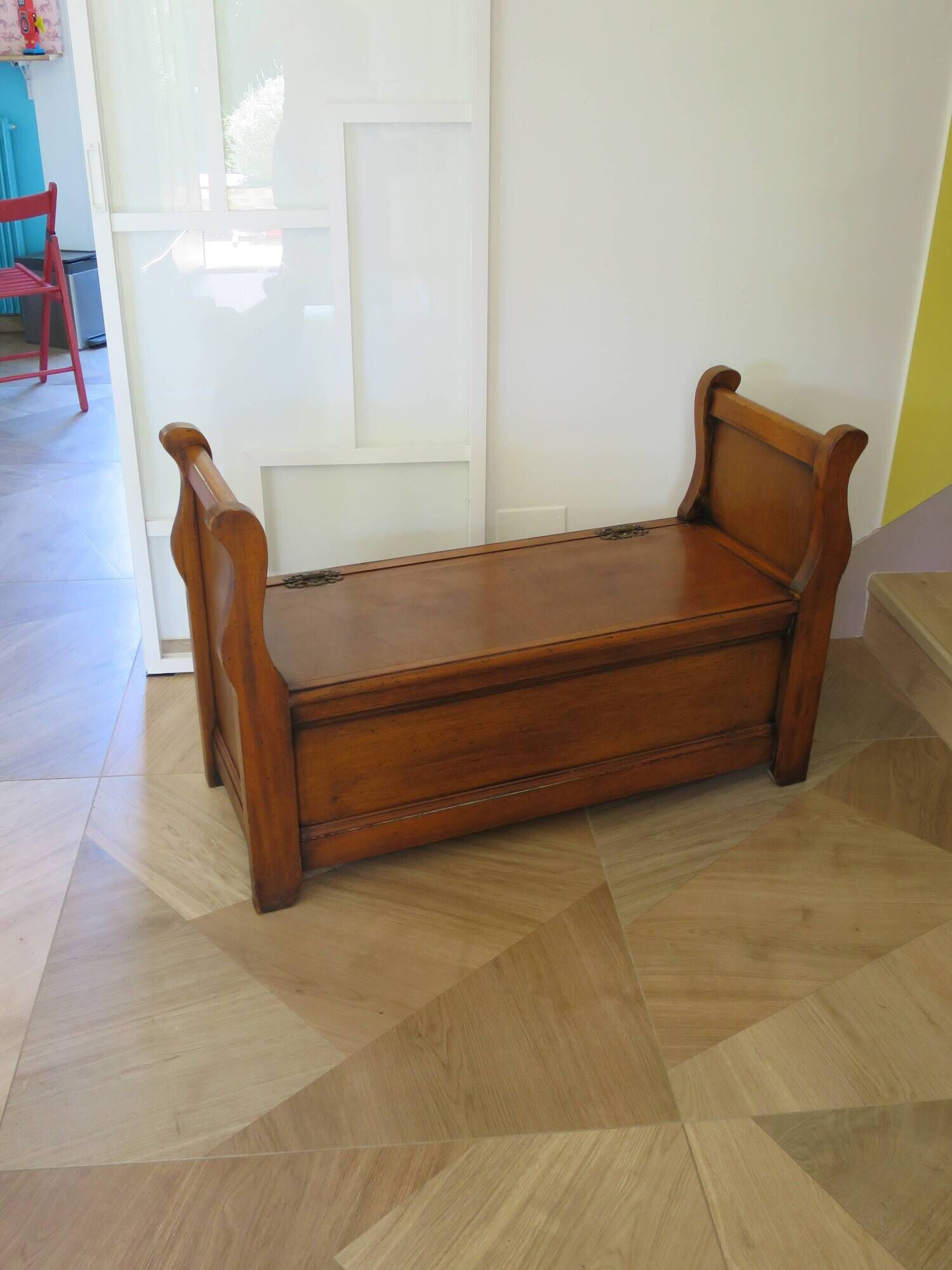 Rare entrance bench - Old chest bench - toy chest - oak color
