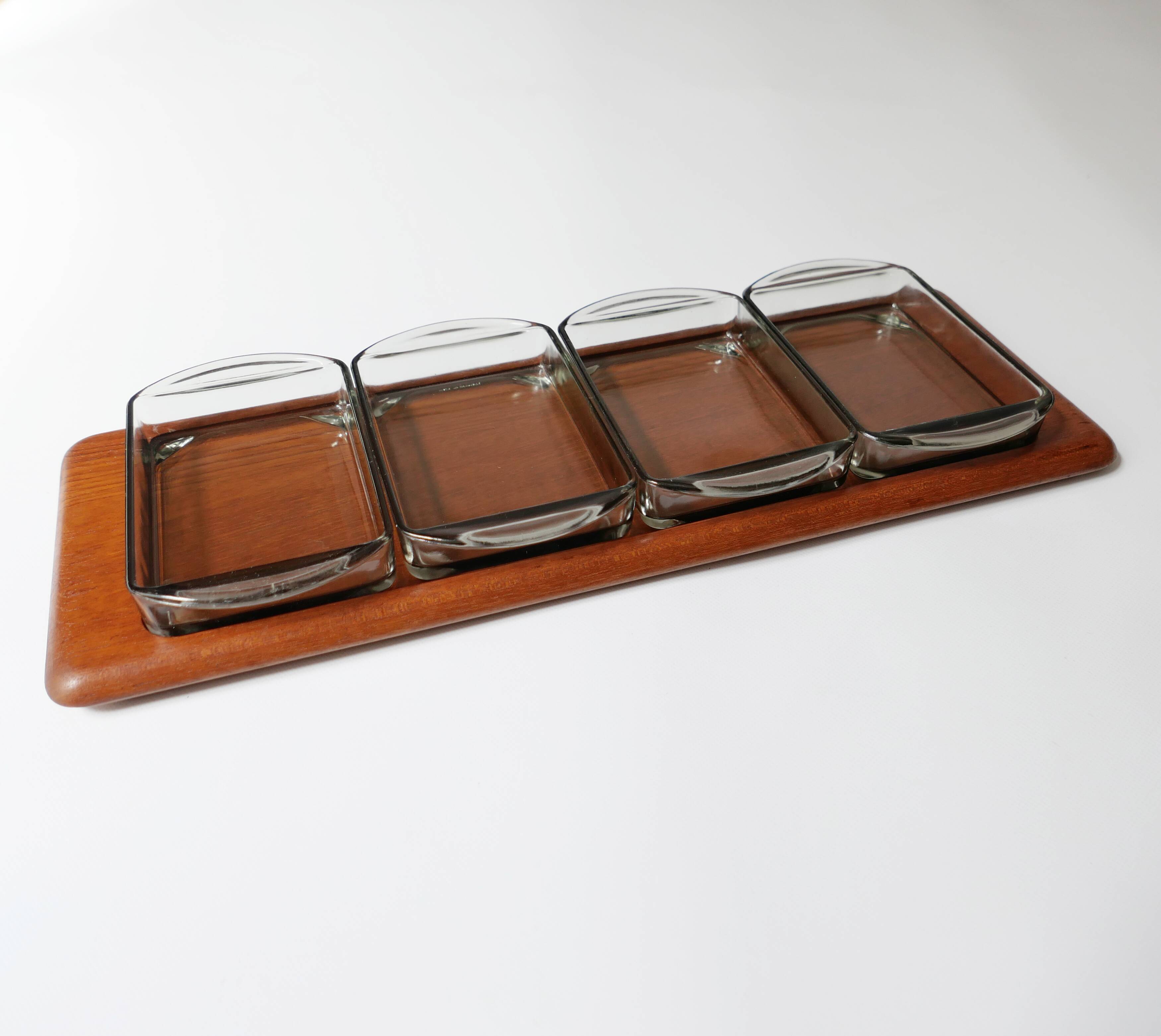 Plateau  aperitif en teck design scandinave digsmed 1960