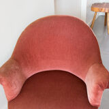 Old rose toad armchair