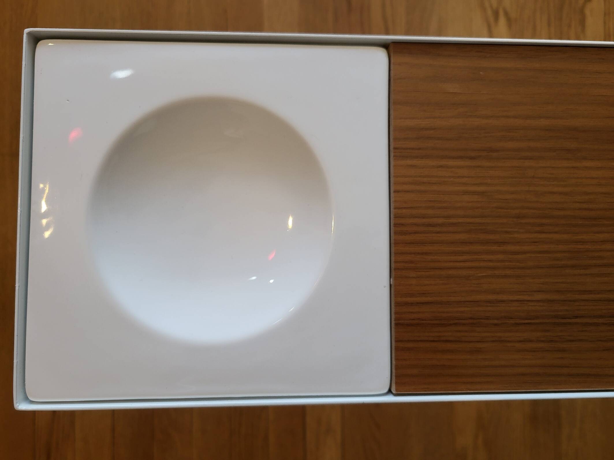 Robin day side table by Habitat in white lacquered metal and Vintage wood
