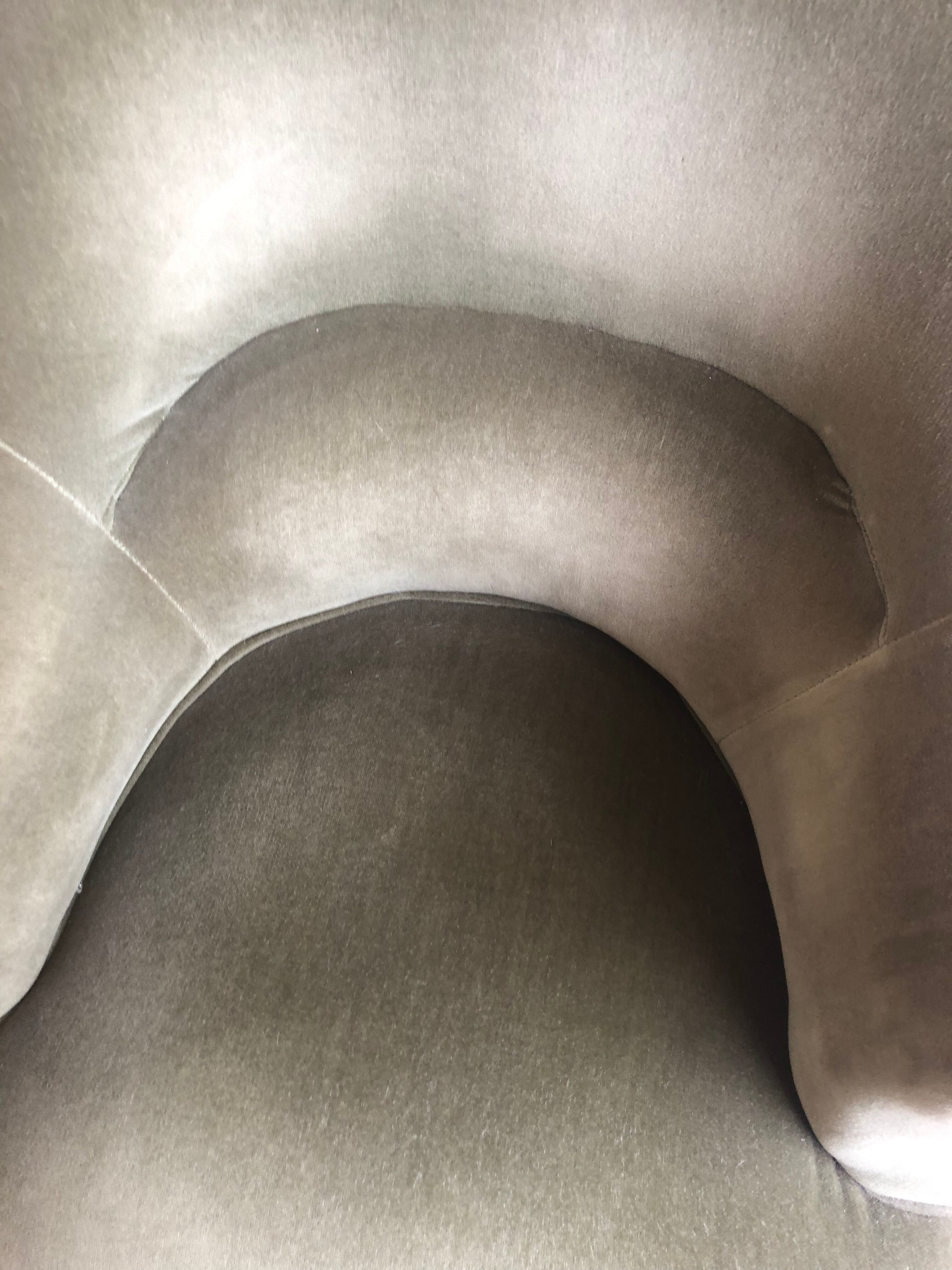 Toad armchair in green velvet