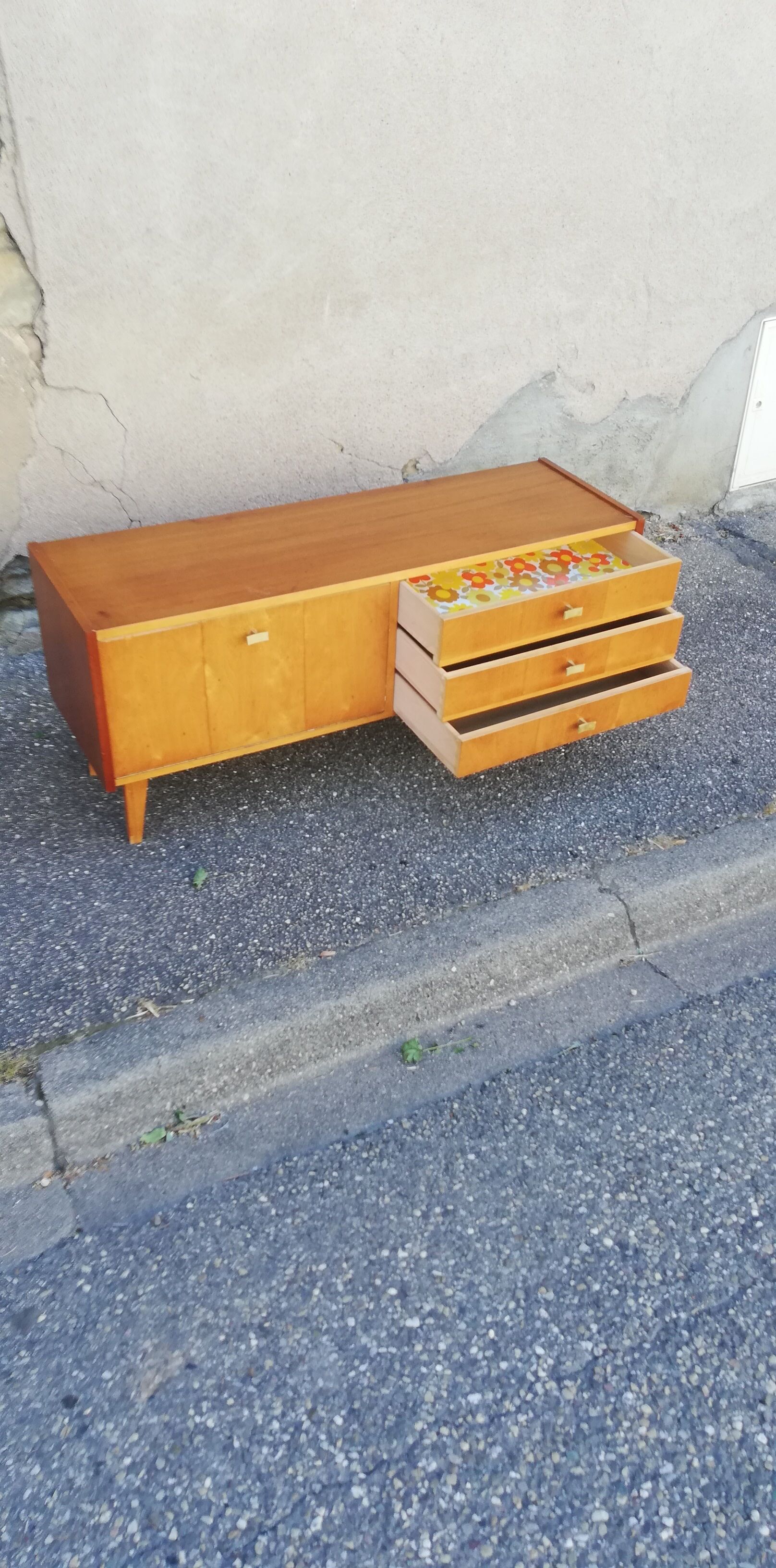 Vintage chest of drawers 3 drawers 1 flap