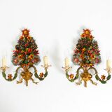 A pair of beautiful 1960s hand-painted and gilded metal wall lamps by Hans