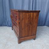 Restoration period chest of drawers in walnut