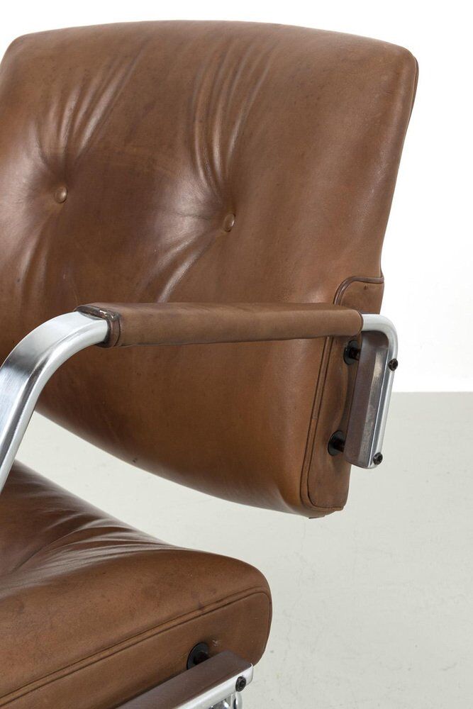 Chaise de bureau FK84 par Jørgen Kastholm et Preben Fabricius
