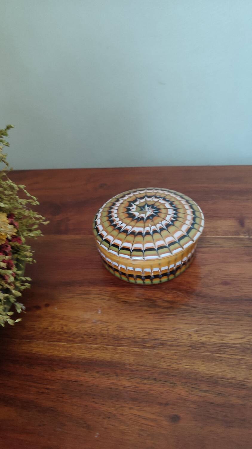 Art Deco ceramic jewelry box with spiral pattern