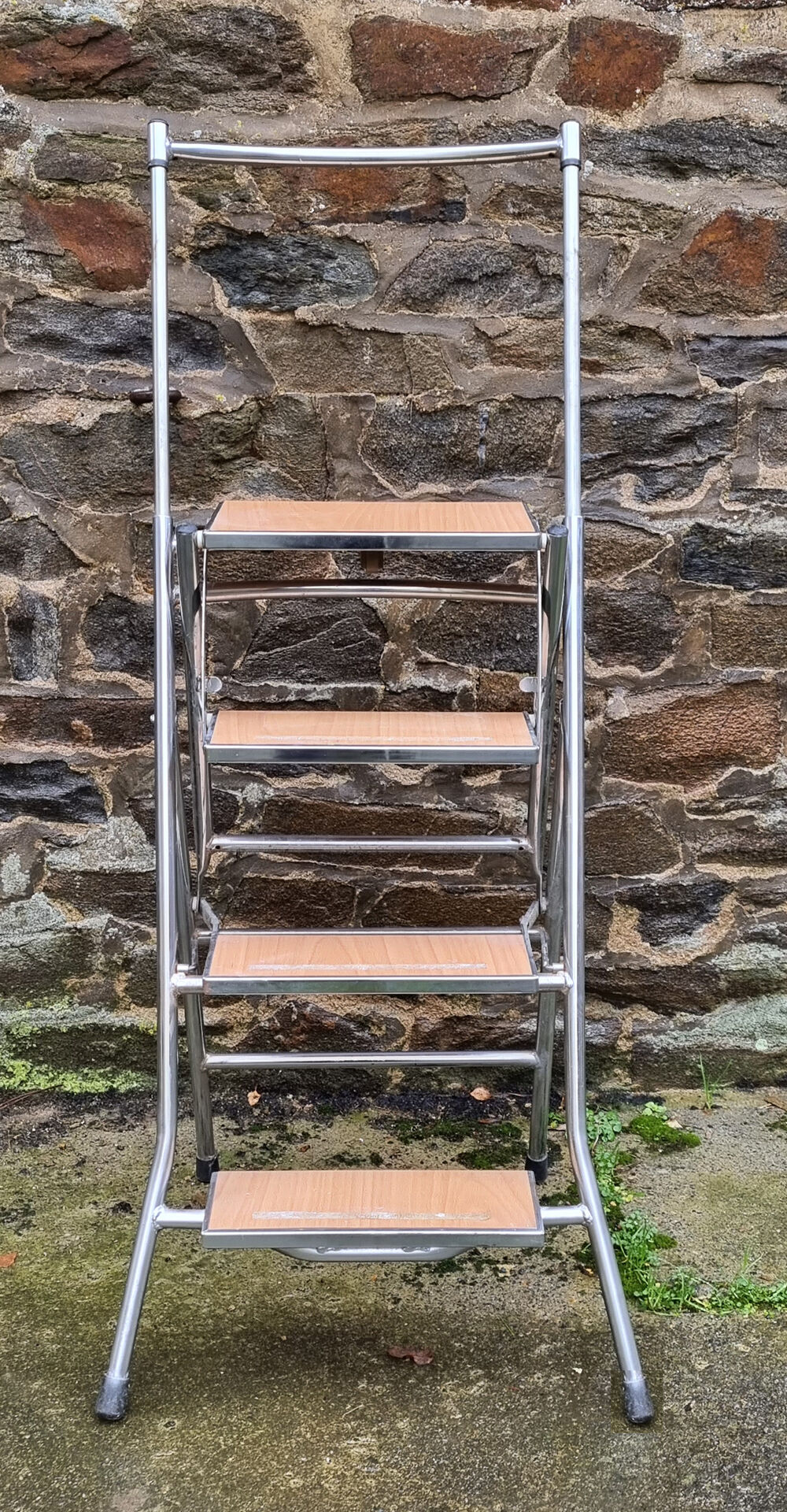 Formica chair stepladder retractable, vintage, 70s