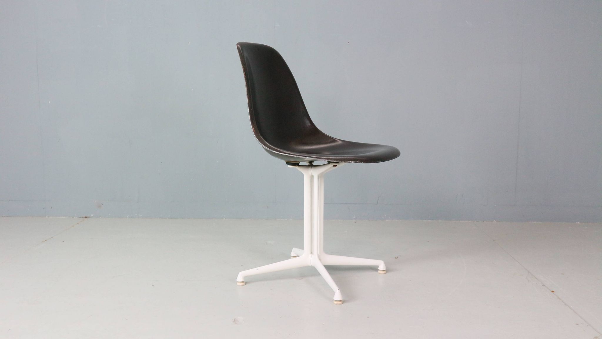 Charles & Ray Eames Set of 4 Off Black"La Fonda" Chairs for Herman Miller, 1960