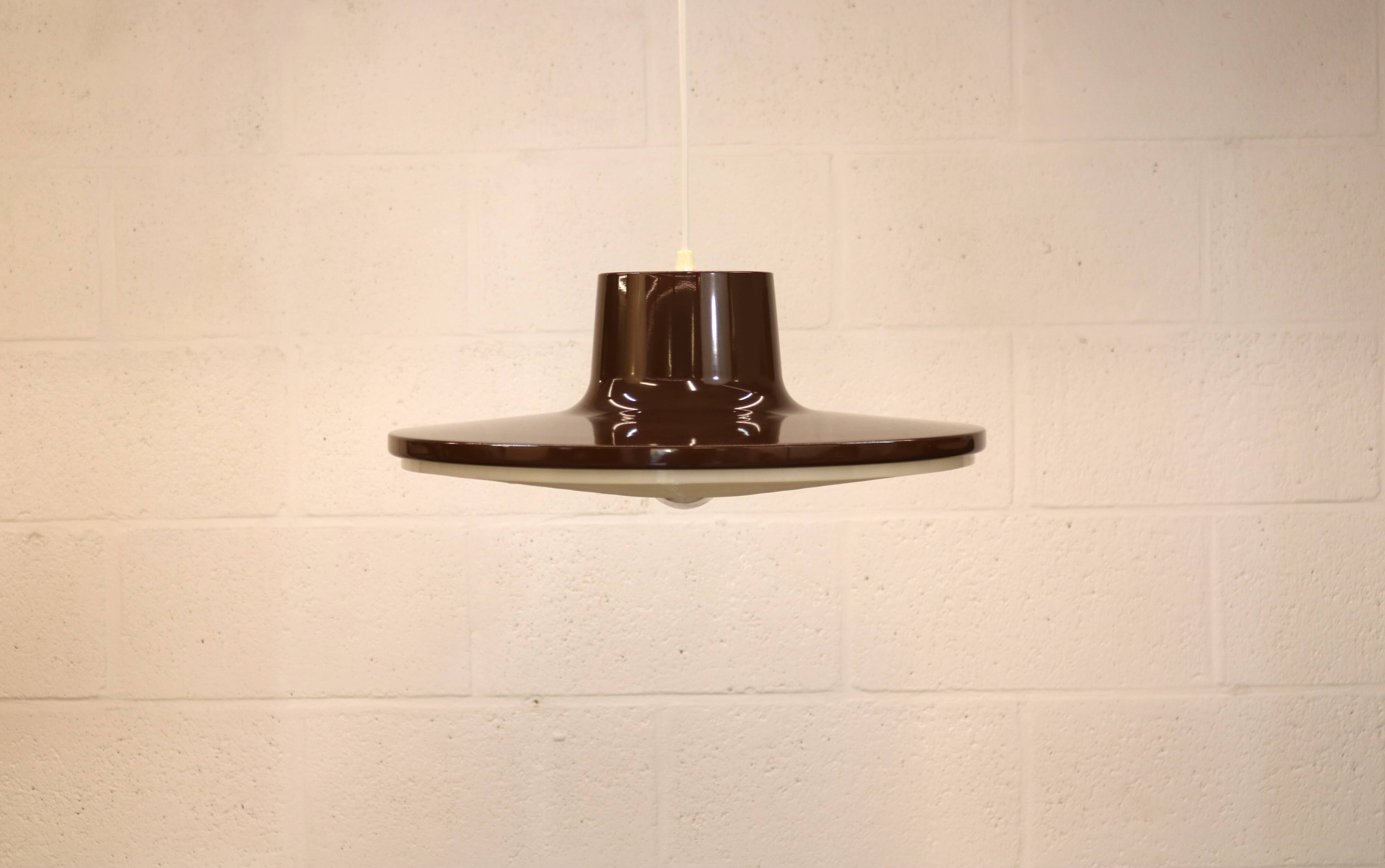 Original brown Danish design hanging lamp - *** Denmark 1970