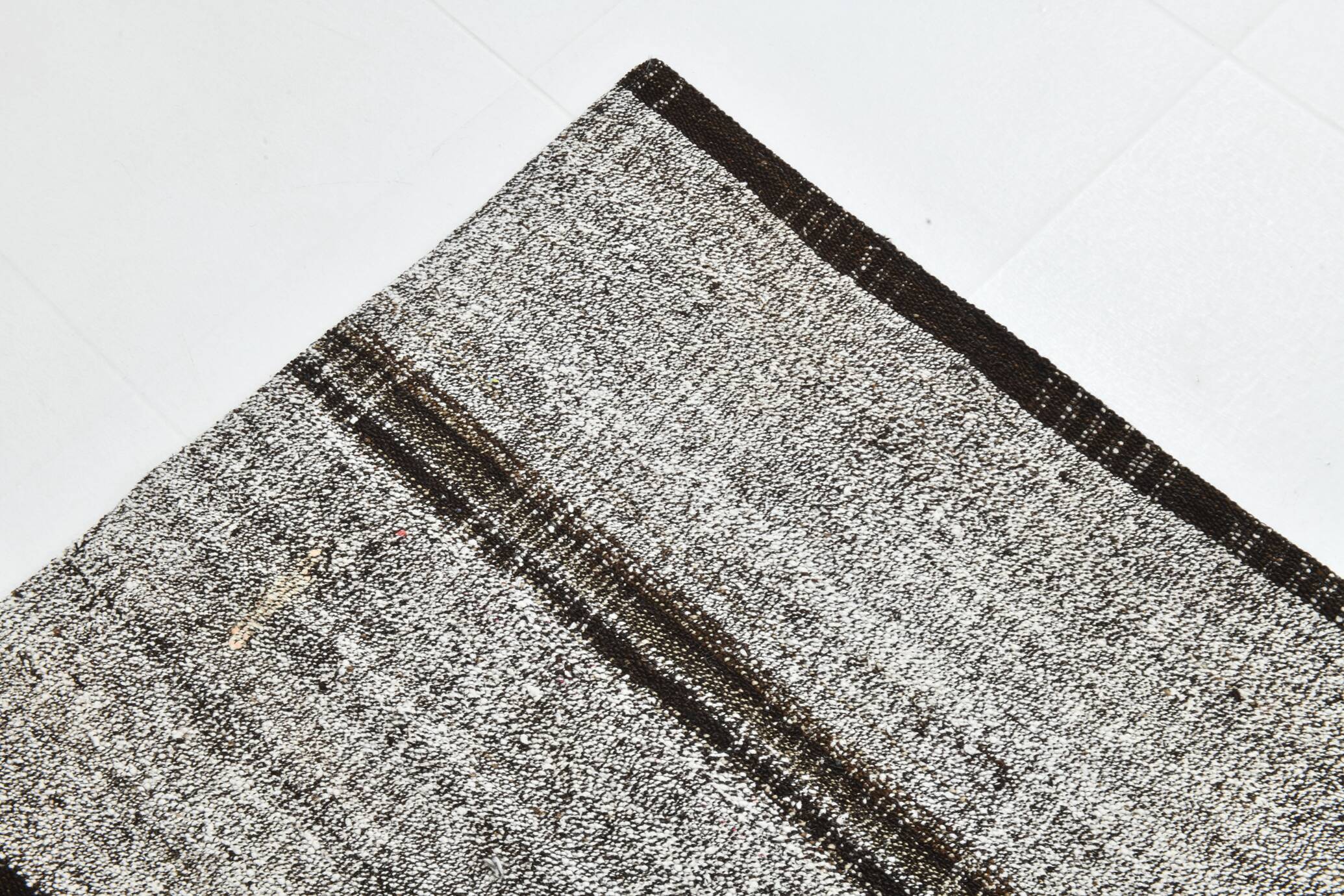 Turkish Mid Century Modern Vintage Kilim Rug, 170x230Cm