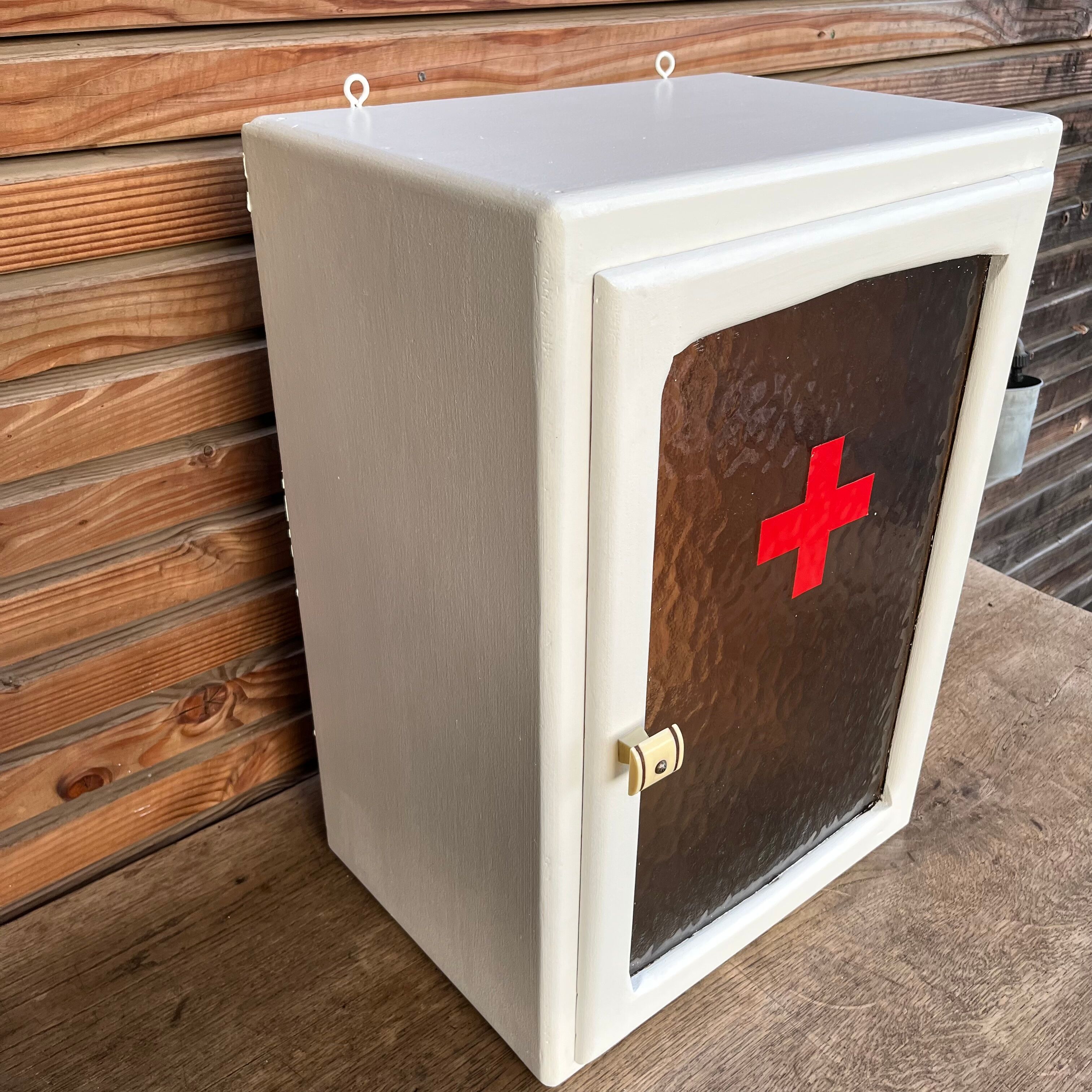 Glazed medicine cabinet