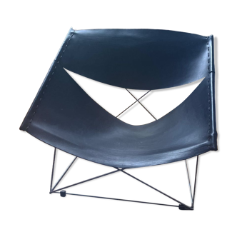 Pierre Paulin Butterfly Chair F675
