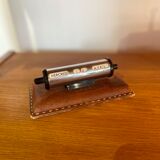 Perpetual calendar in leather and chrome