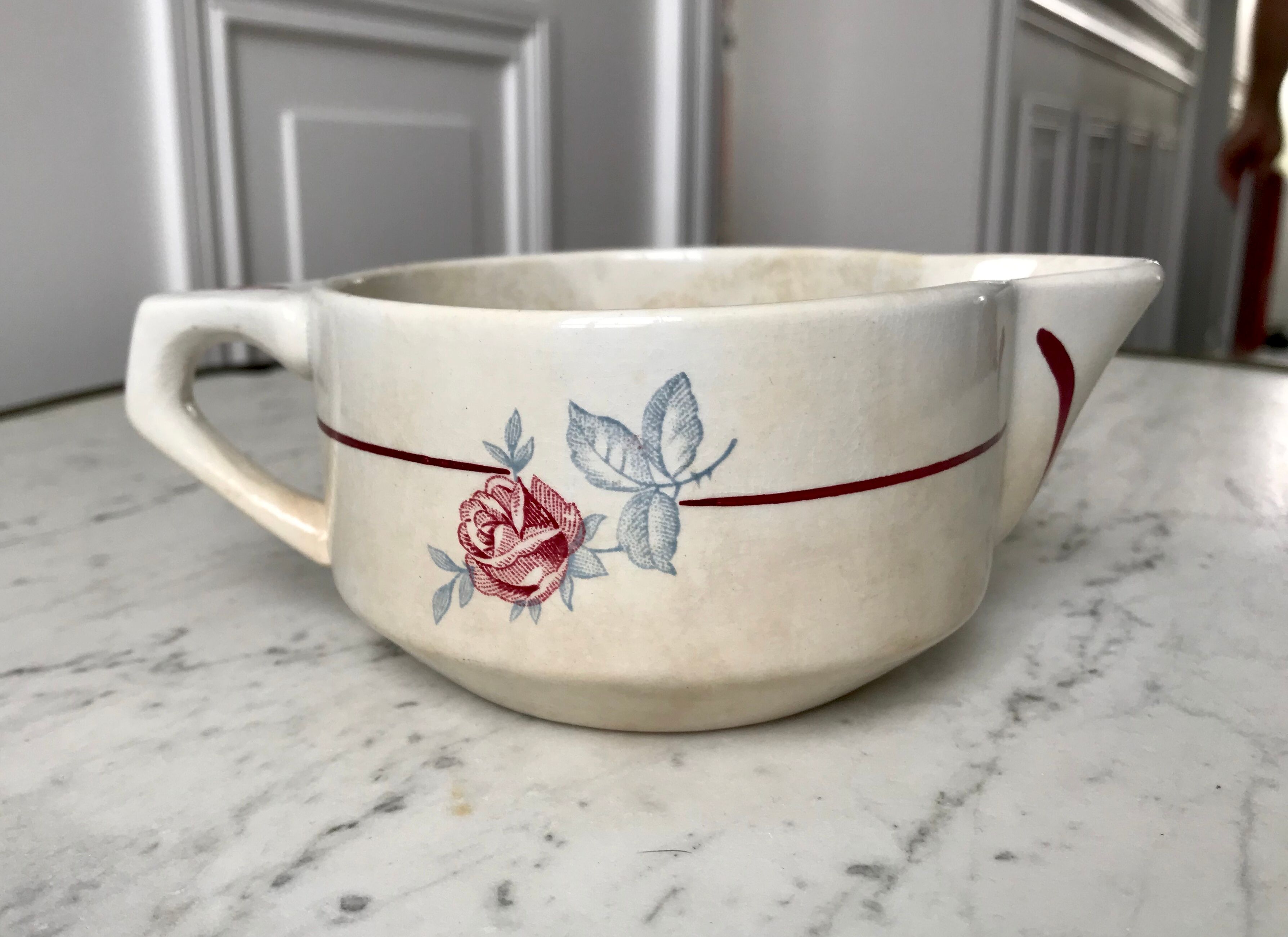 Saucière Saint-Amand model Clio early twentieth century