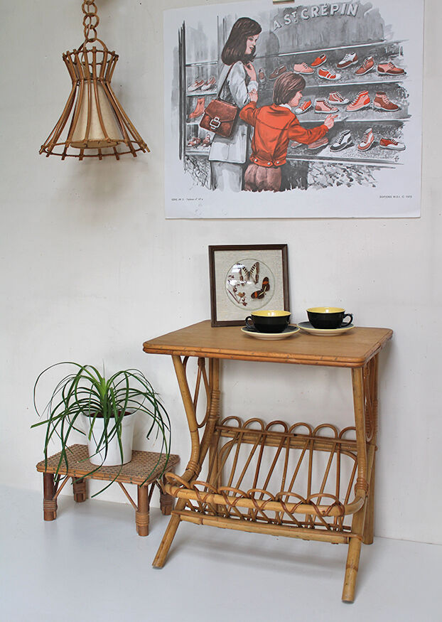 Side table rattan magazine holder