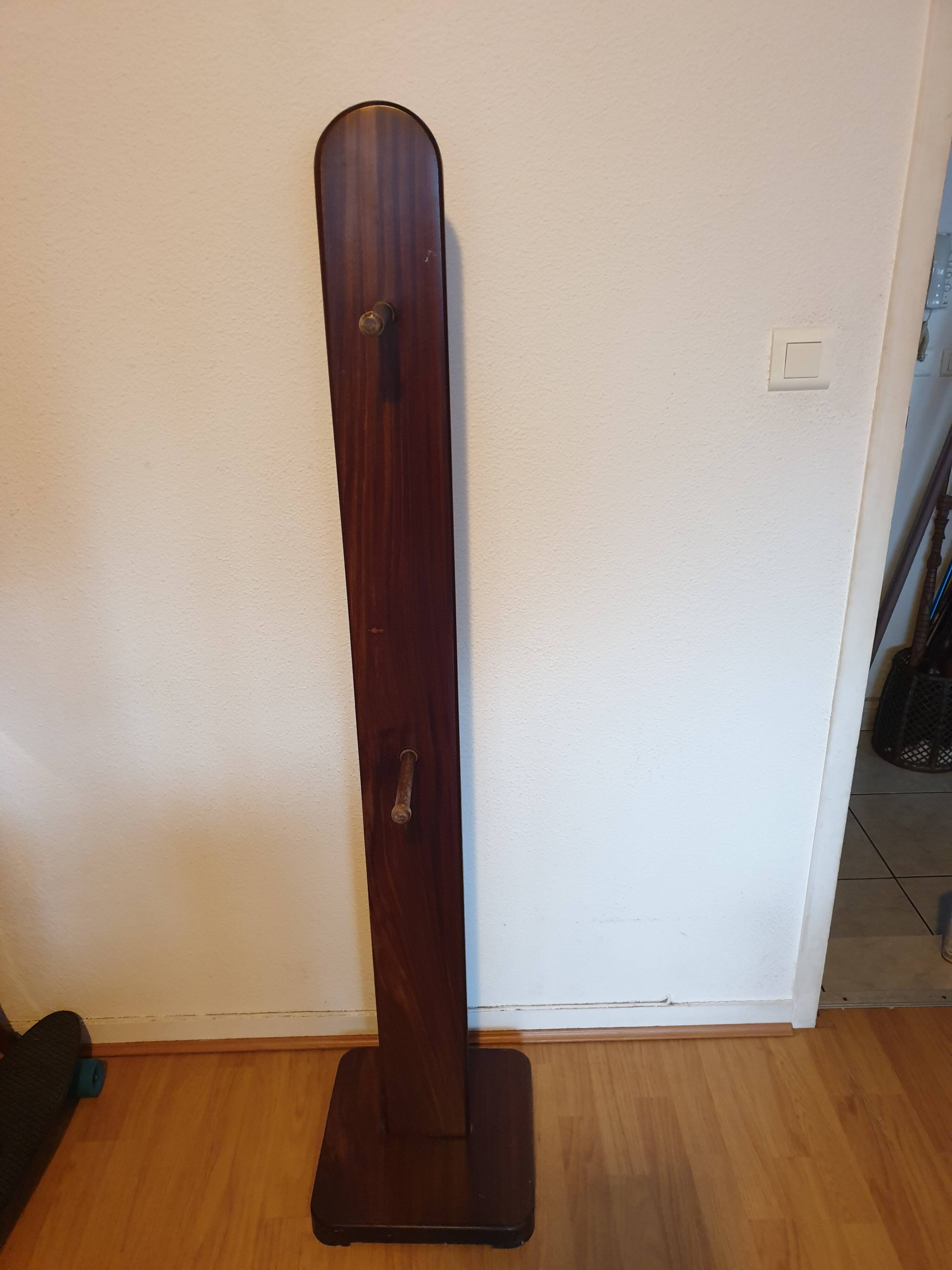 Porte manteau totem années 60