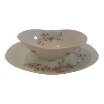 Bernardaud Limoges porcelain sauce boat model Amandine