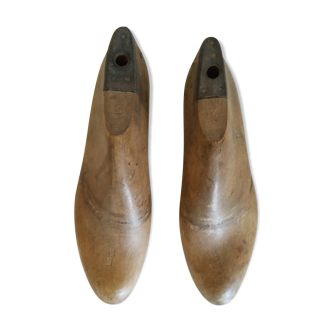 Old wooden embosseds