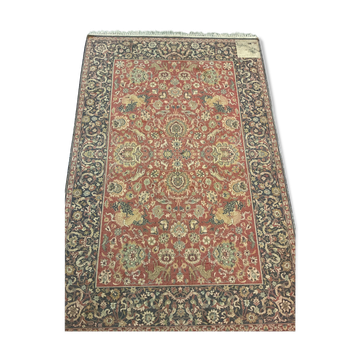Tapis ancien e laine