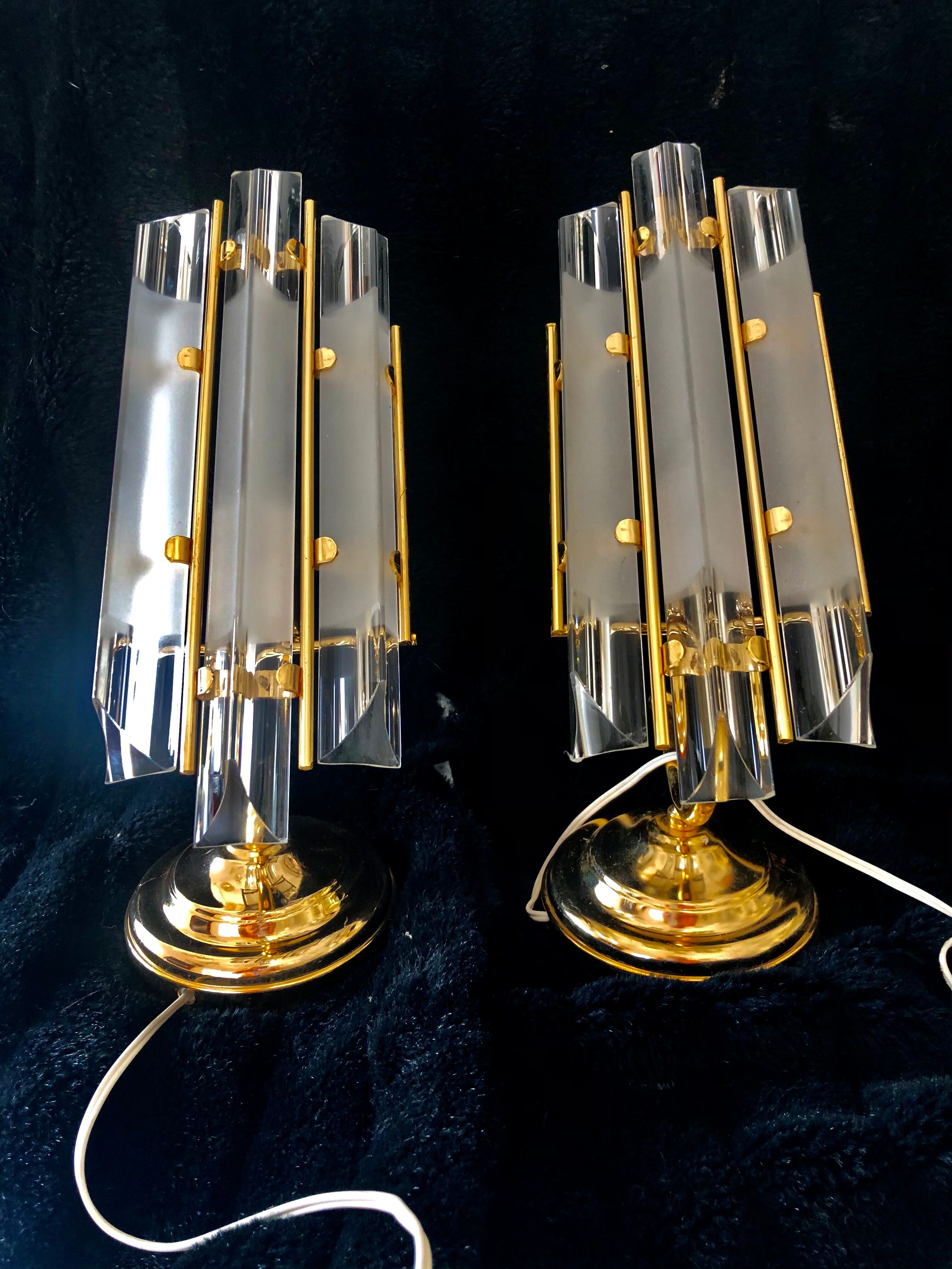 Venini table lamp pair! Golden structure