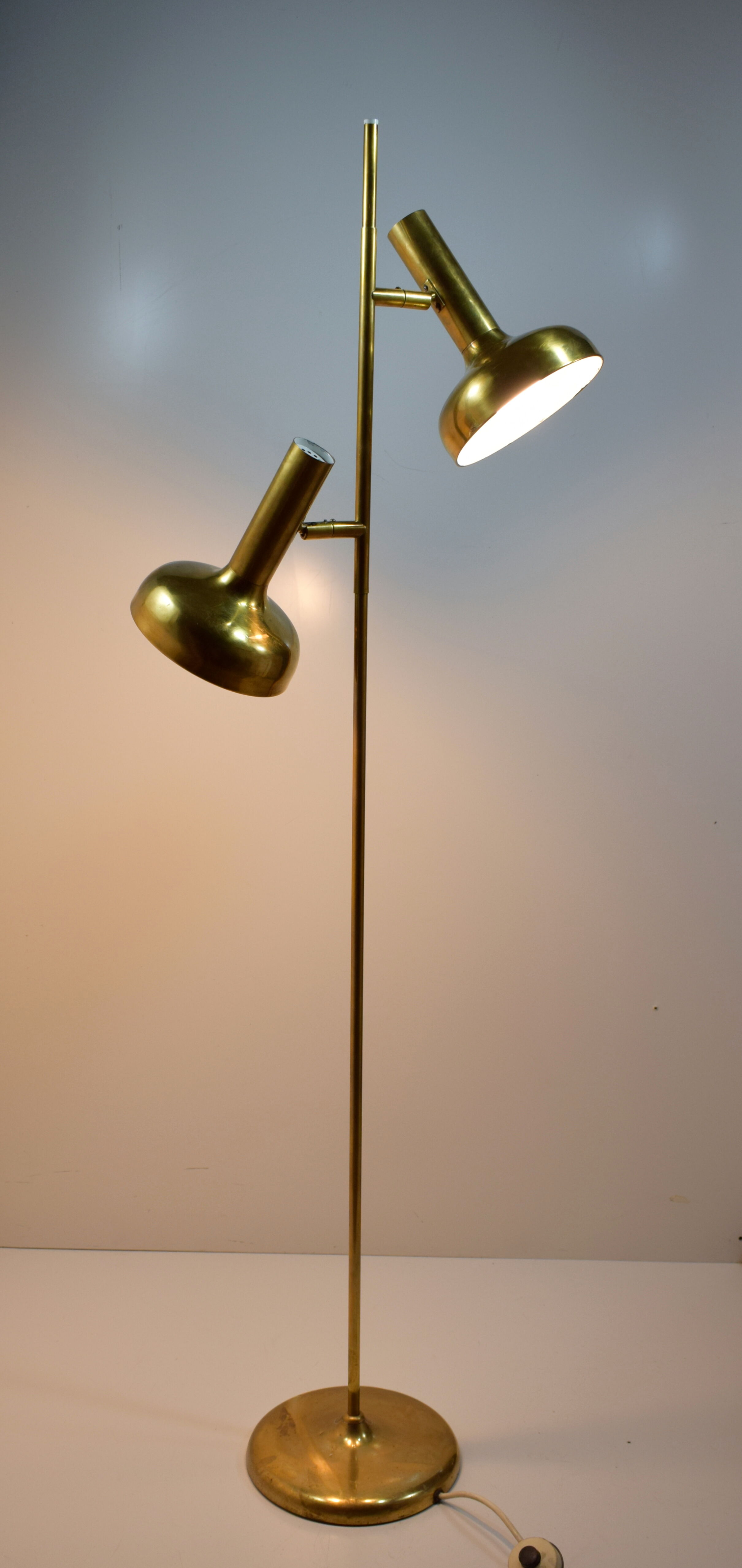 1960 Koch brass lamppost--Lowy for IMO